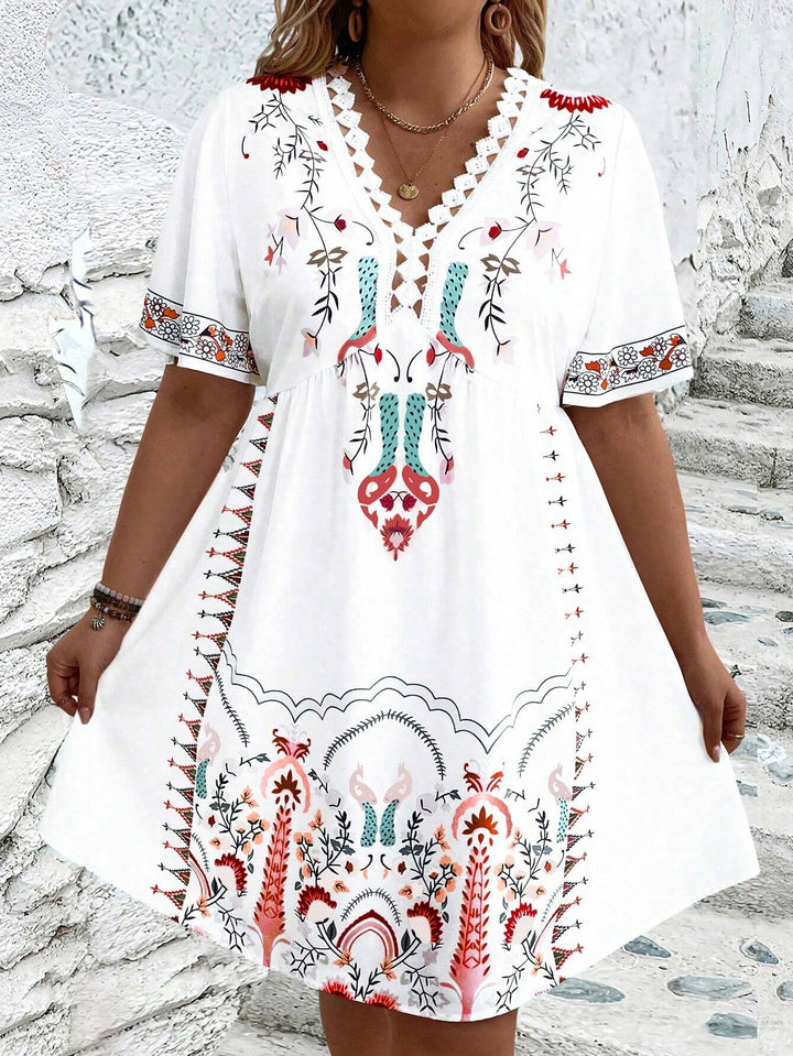 Mia - Plus Size Boho Kleid mit Blumenmuster und Spitze