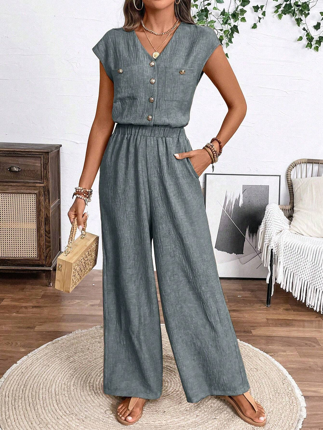 Mira - Luftiger Jumpsuit mit Knöpfen