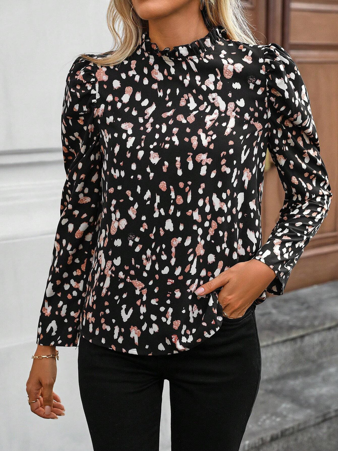 Mia - Elegante Vintage Bluse mit Rüschen
