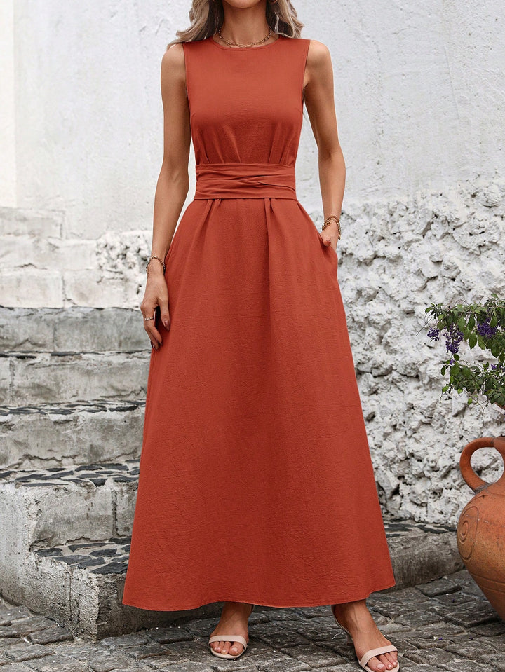 Mara - Ärmelloses Kleid mit Gürtel