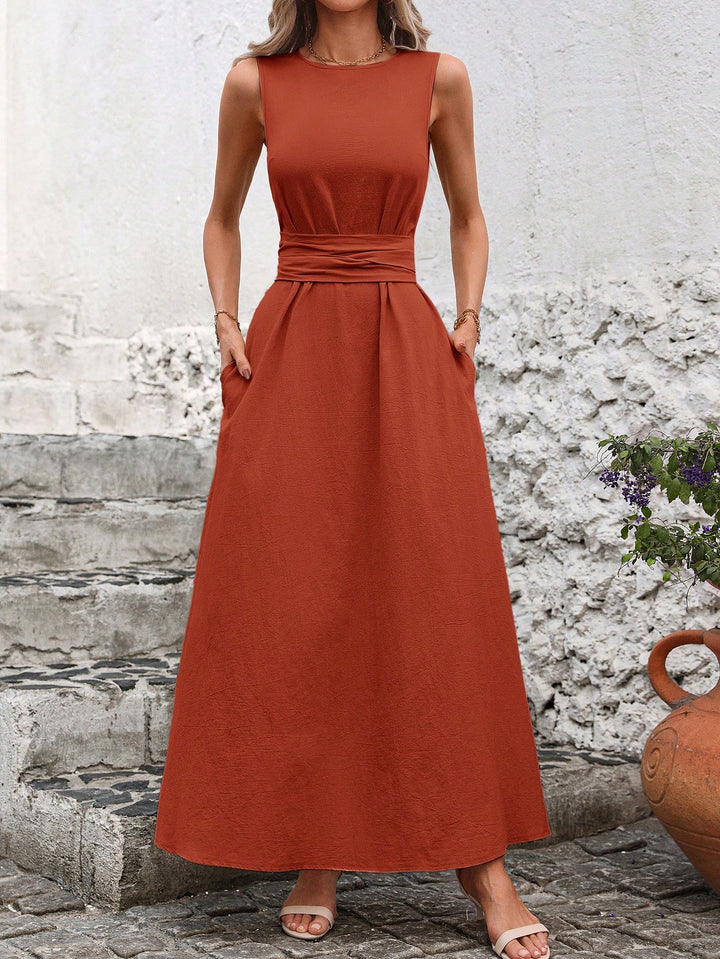 Mara - Ärmelloses Kleid mit Gürtel