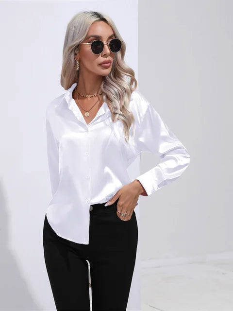 Lena - Elegante Satinbluse mit langen Ärmeln