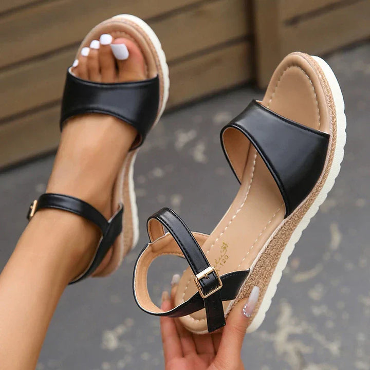 Kerstin – Damen Sandalen mit Riemen