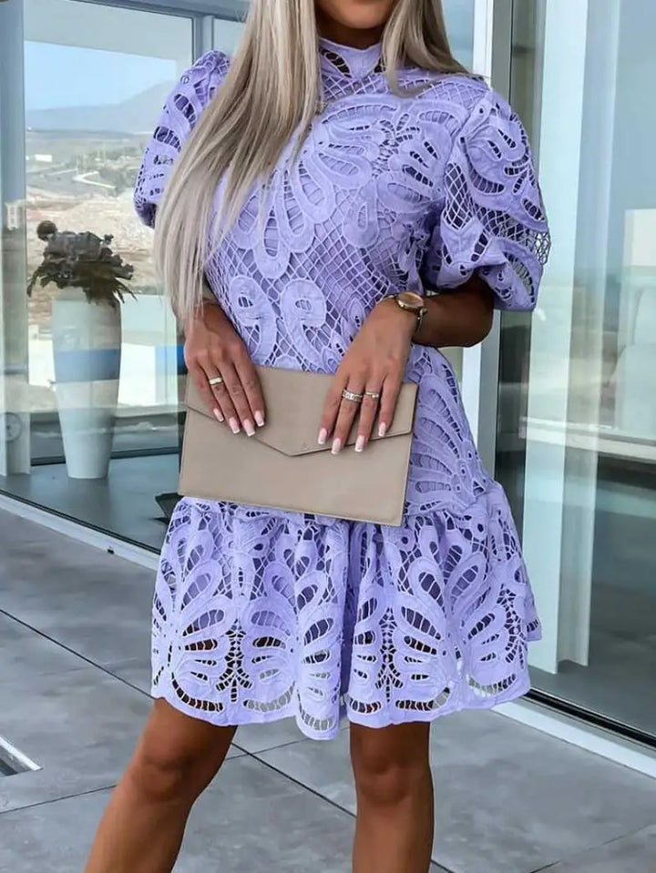 Karoline – Sommerkleid mit Stickerei