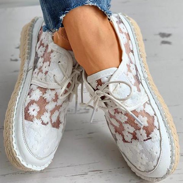 Stephanie - Eleganter Damenschuh mit Stickerei